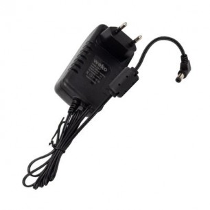 Weko 25.2 Volt - 1 Amper 5.5*2.5 Uçlu Priz Tipi Adaptör Weko 25.2 Volt - 1 Amper 5.5*2.5 Uçlu Priz Tipi Adaptör